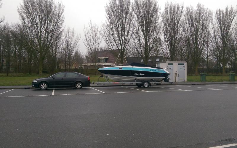 boottrailer geremd of ongeremd verhuur boottrailers van rees trailers en aanhangers boottrailer geremd of ongeremd verhuur boottrailers van rees trailers en aanhangers