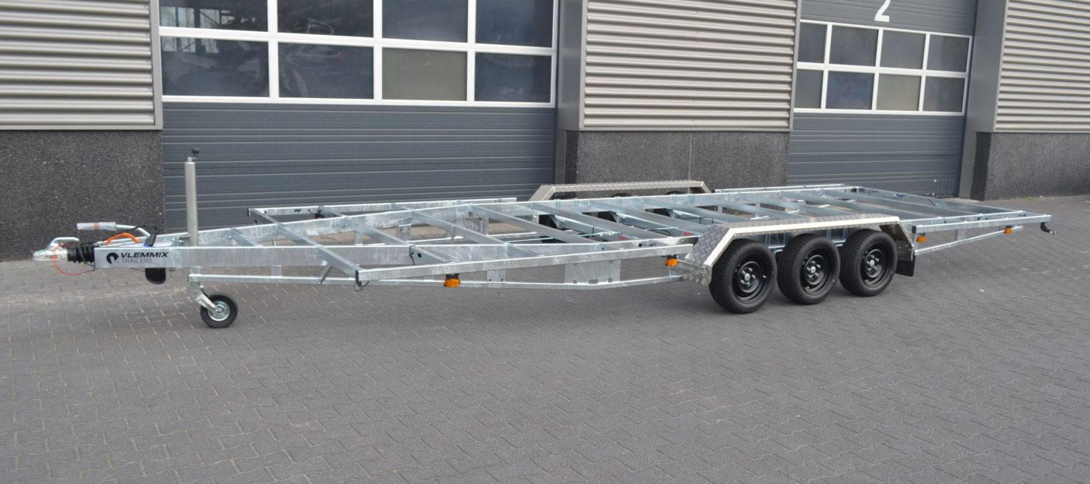 3 as 660