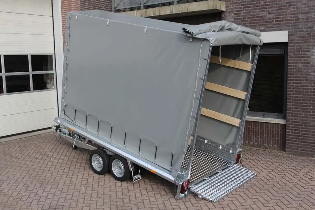 Aanhanger met huif side 1 1024x683 v7