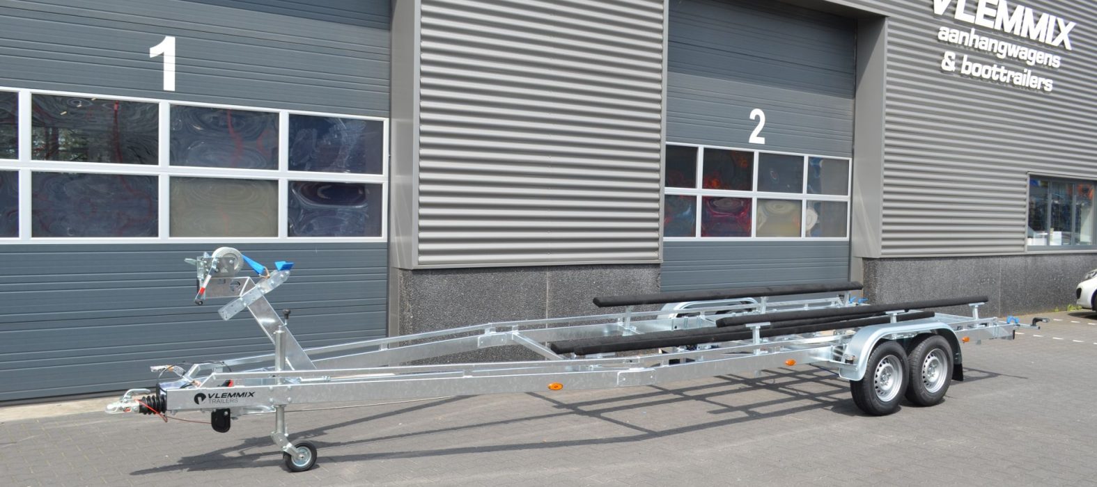 Balkentrailer 84m 2 assen 1 1575x700