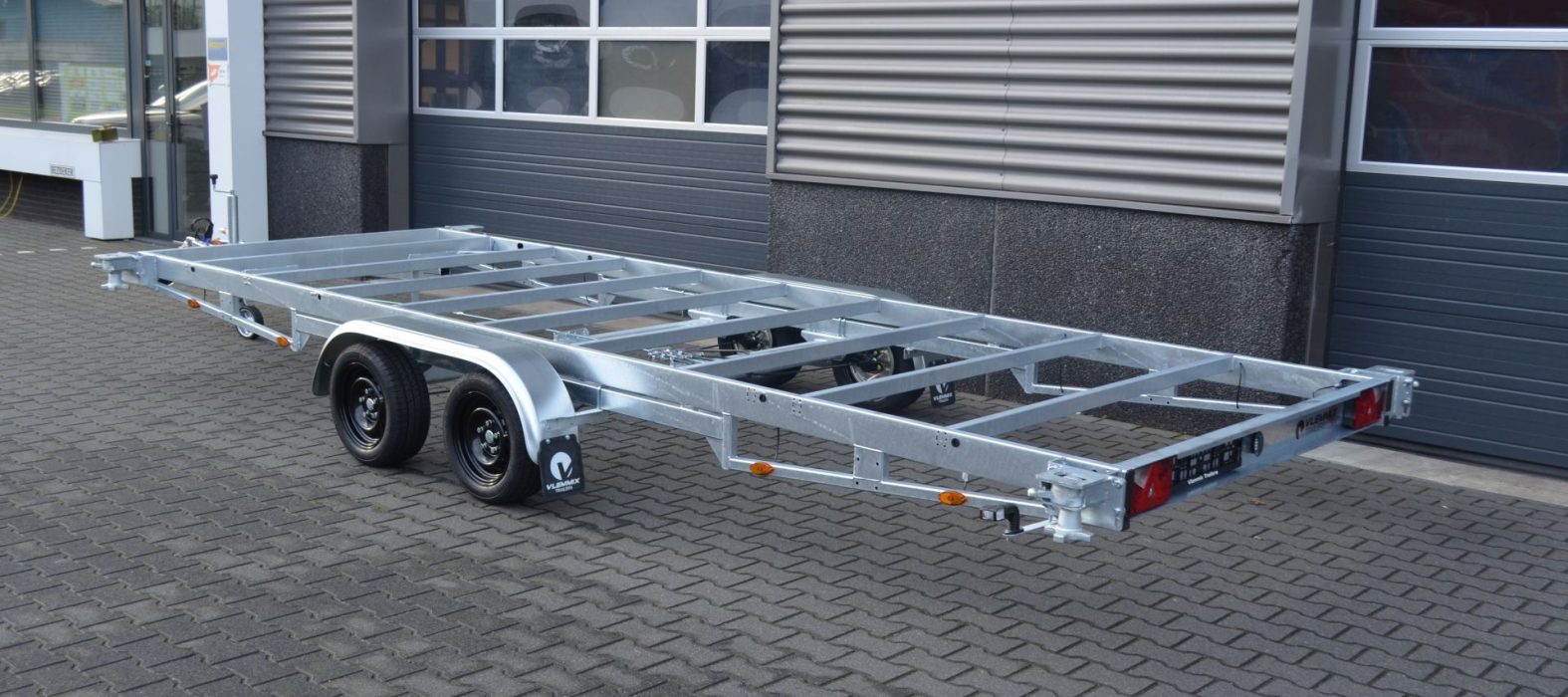 Container trailer 10ft 2700 kg v3