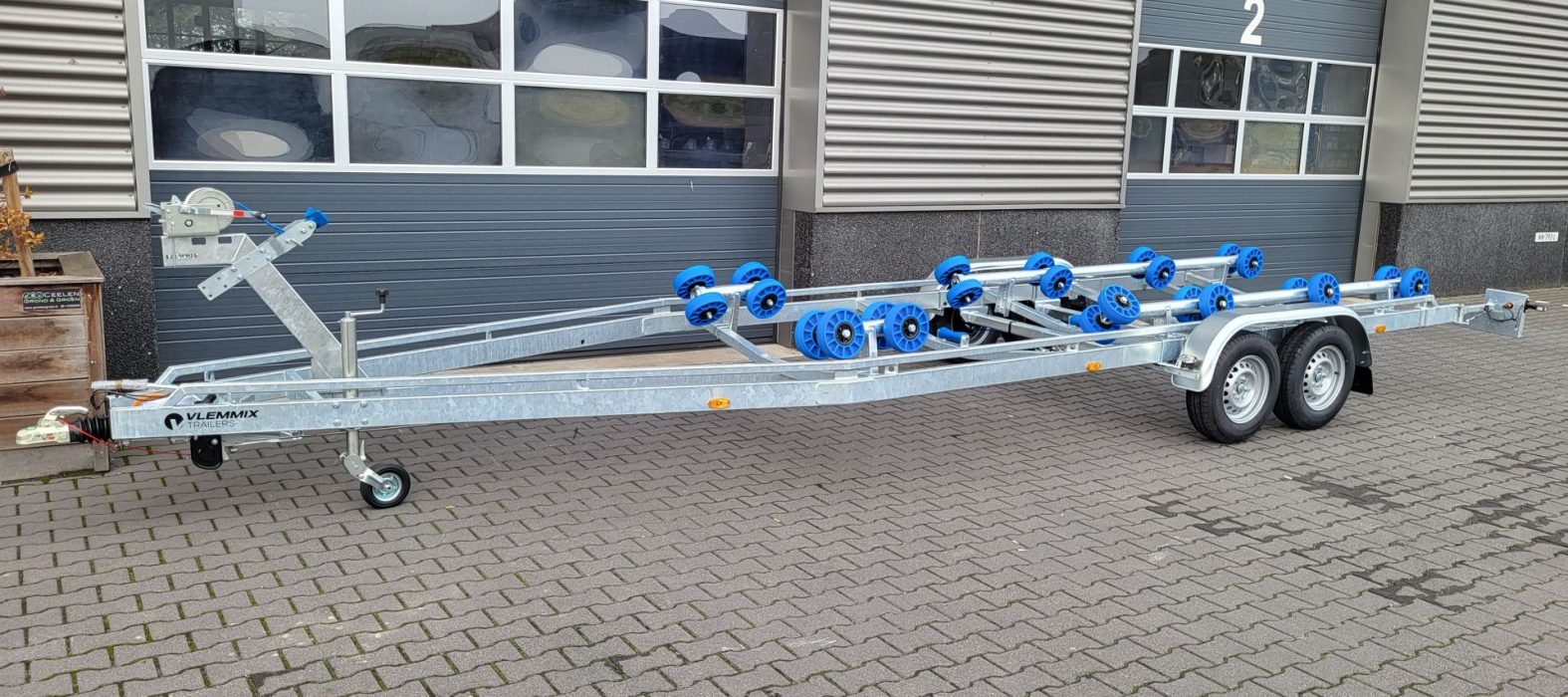 Flex roll 8.4m 2as Trailer voor 1 1575x700