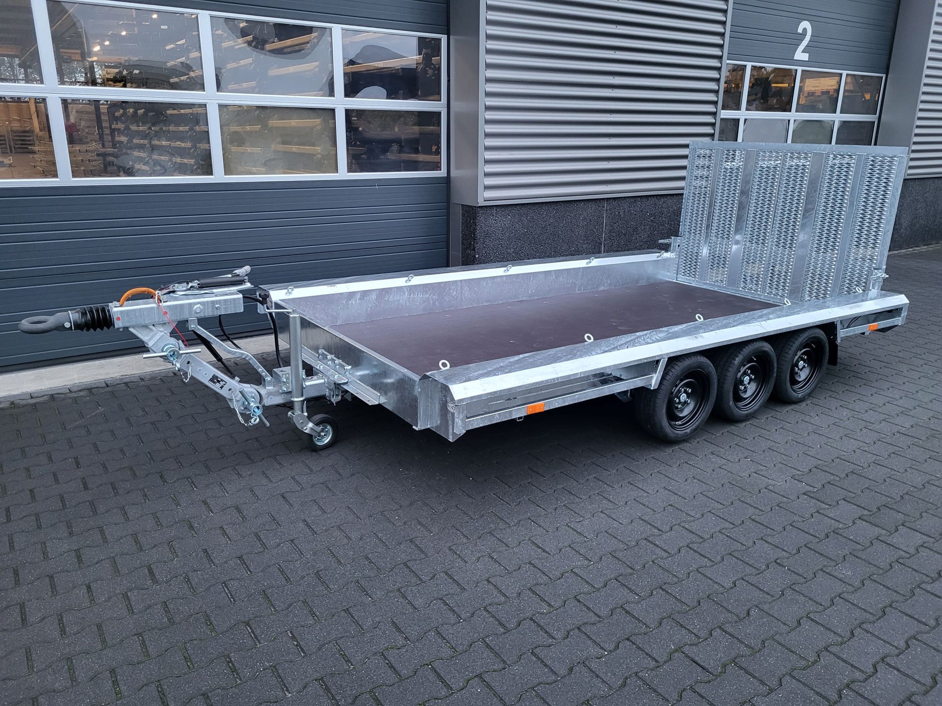 Zwanenhals voor hoog 400x180 3as v5