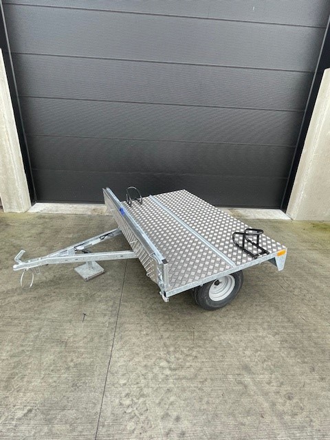 motor trailer luxe