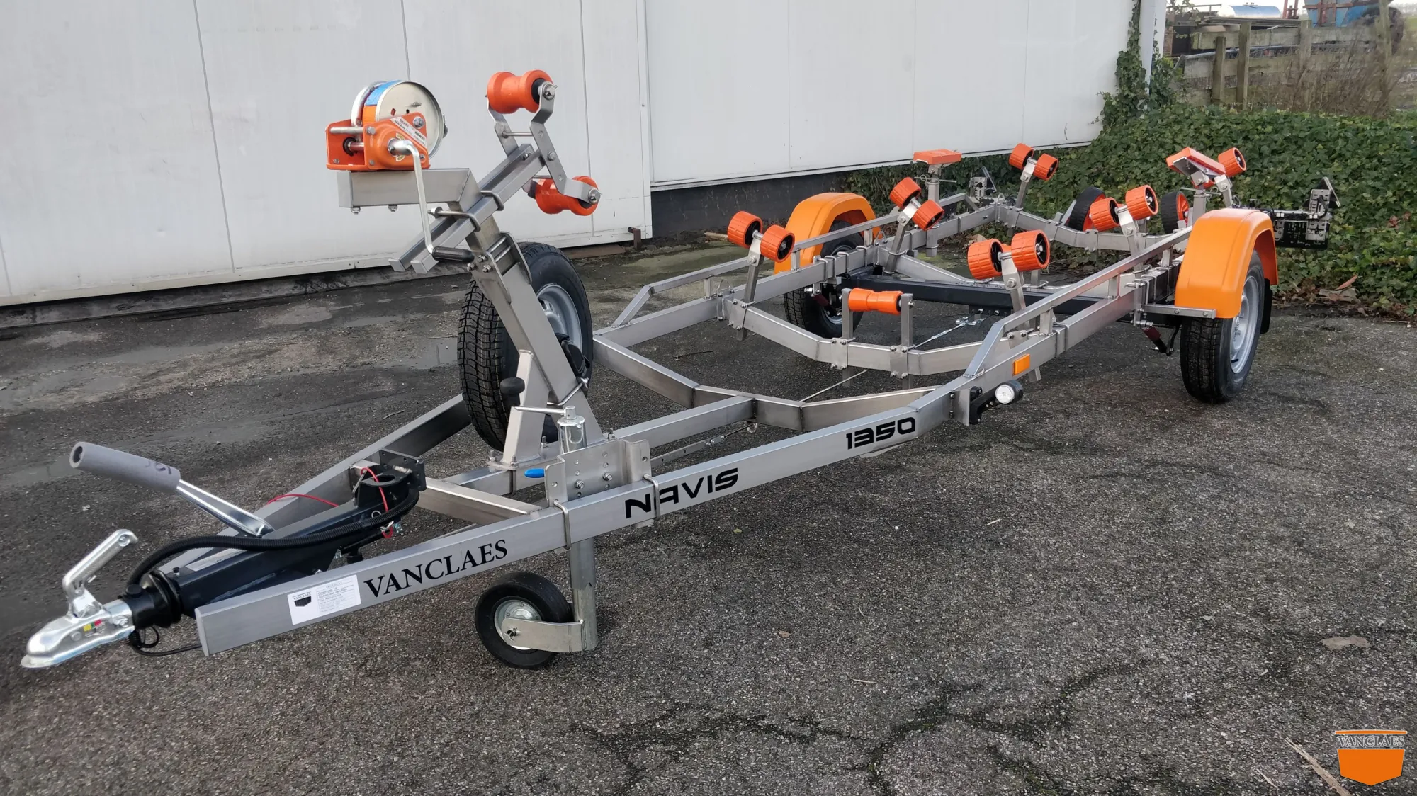 navis 1350 1as 550