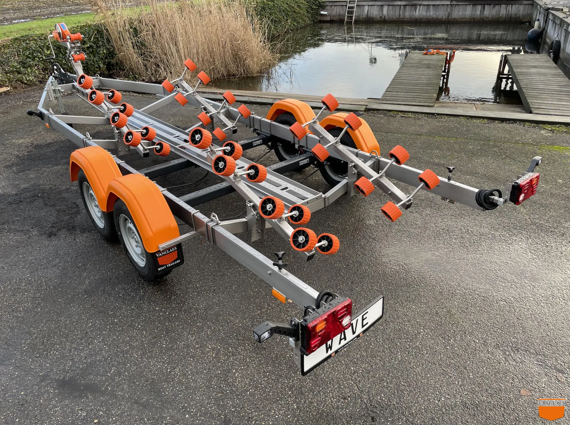 vanclaes excelleron WAVE 2500 2 as 650 cm geremd.
