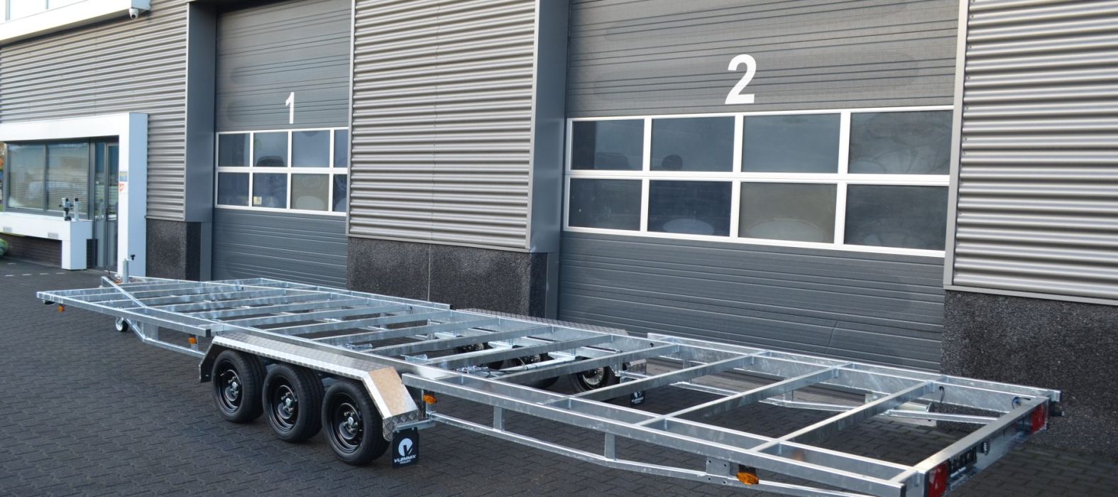 Grote vlemmix tiny house trailer bij Van REES Trailers